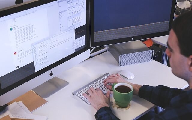 Copywriter: Como Viver de Escrita e Transformar Palavras em Vendas